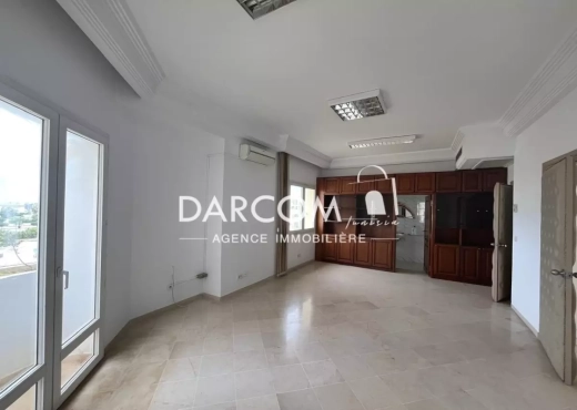 à vendre Bureau Hall+4 au Lac I