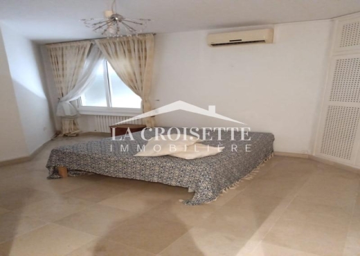 Villa s4 meublée à La Marsa