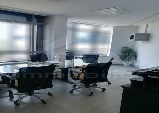 AL Bureau 134m² au Lac1