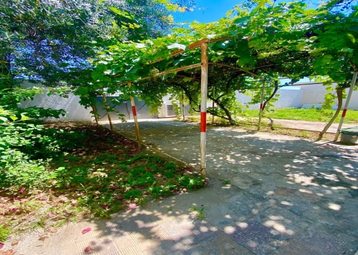 A Vendre villa de 463 m²