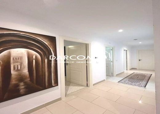 opportunité s+4/190 m² cité wahat