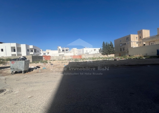 Vendre terrain à Khzema Ouest