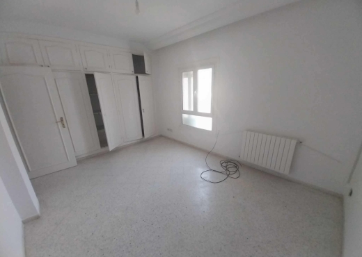 📍RIADH EL ANDALOUS : APPARTEMENT