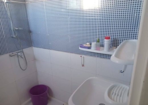 للبيع فيلا و ستوديو في سيدي ثابت