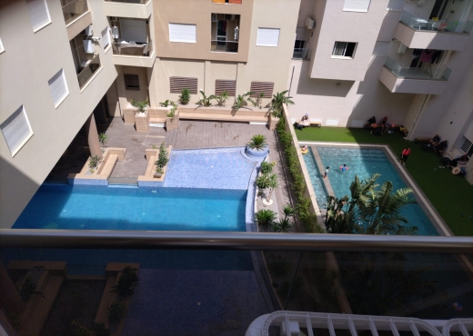 A VENDRE
