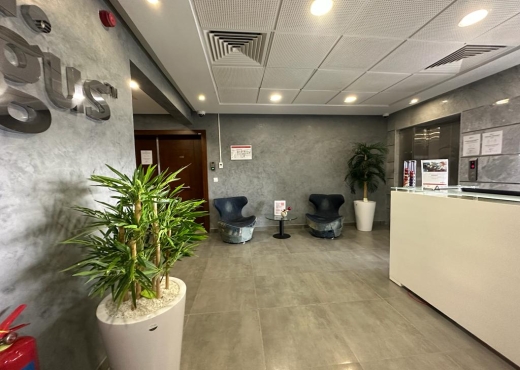Accès tout inclus à des espaces de bureau professionnels pour 3 personnes à TUNIS, Urbain Nord
