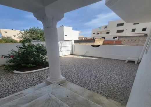Appartement À Vendre à BIZERTE - ✨ À VENDRE – Appartement S+3 | RDC - Immobiliere.tn - Photo 3
