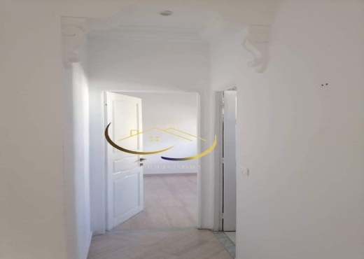 A louer un appartement S+1 à laouina