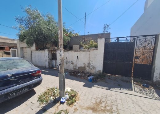 À vendre : Terrain de 456 m² avec