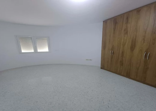 Étage de villa À Louer à ARIANA - Etage ville s3 ennaser - Immobiliere.tn - Photo 7