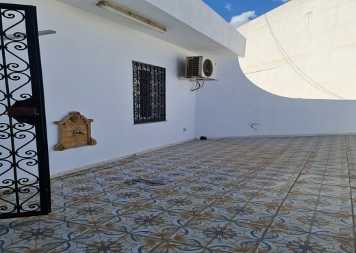 a vendre une maison à Rades el Mra