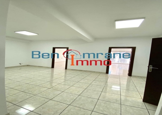 A Louer Bureau a  Riadh Andalous