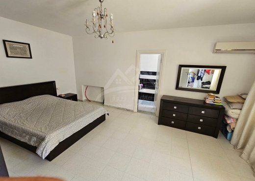 Étage de villa à louer