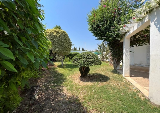 une superbe villa à la soukra
