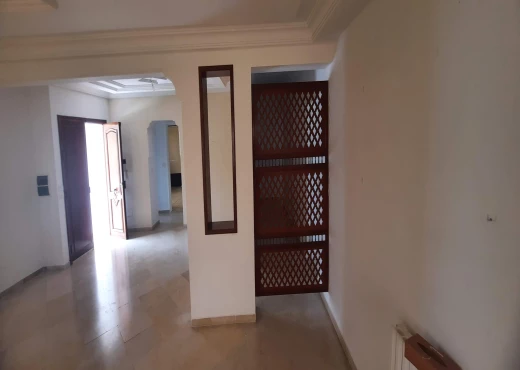 Étage de villa À Louer à TUNIS - loue étage villa S4 ennasr2 - Immobiliere.tn - Photo 6