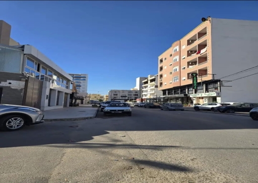 TERRAIN A VENDRE-300m2-Khzeama-Est