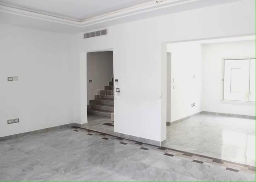 A Vendre Appart S+4 Chotrana