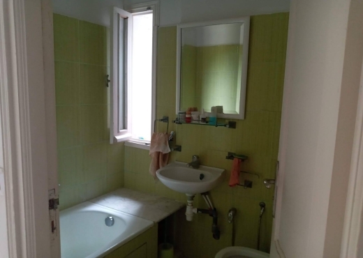 للبيع منزل كبير 3000 م.م في  سيدي ثابت