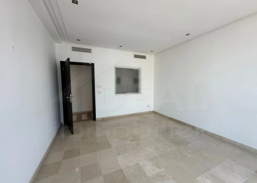 bureau À Louer à TUNIS - AL Bureau 230m² au Lac1 - Immobiliere.tn