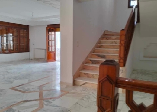 SUPERBE VILLA S+6 A VENDRE MANAR
