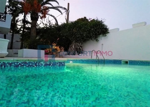 A Louer Villa S+4+Piscine Gammarth