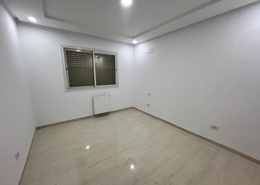 📍 SOUKRA : APPARTEMENT S+2 JAMAIS