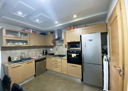 A Vendre Appart S+3 Route Gremda Sfax