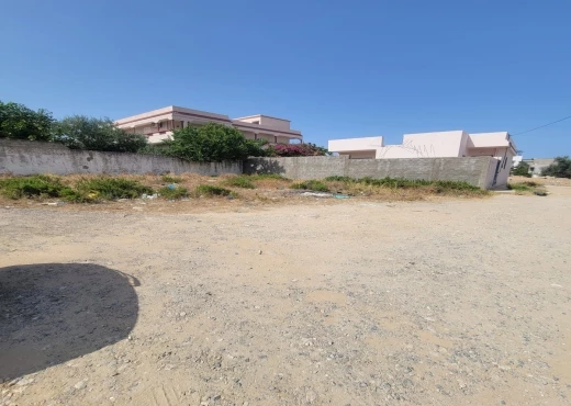 terrain À Vendre à BIZERTE - 📣 À Vendre – Terrain en bande - Immobiliere.tn - Photo 2