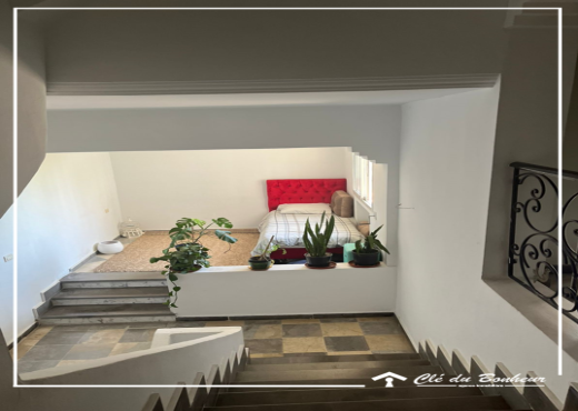un beau duplex à la soukra