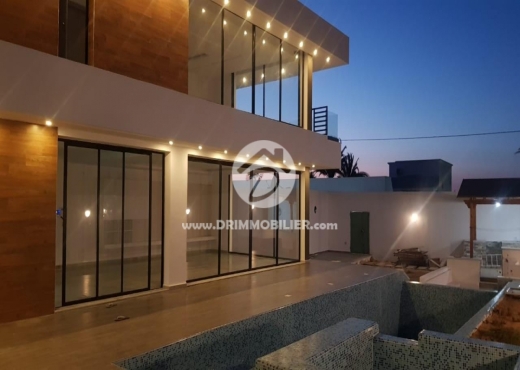 A Vendre Villa HS a Djerba Midoun