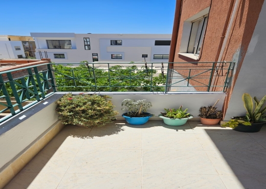 Un étage S+2 de villa a vendre