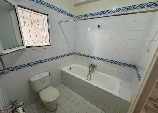 MENZAH 7 BIS: APPARTEMENT S+1 À VE
