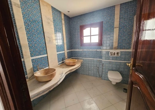 villa À Vendre à TUNIS - 📍 MENZAH 9A : À VENDRE – VILLA DE PRESTIGE - Immobiliere.tn - Photo 8