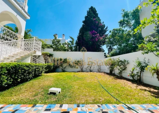 villa À Louer à TUNIS - À louer Villa de charme à Gammarth - Immobiliere.tn