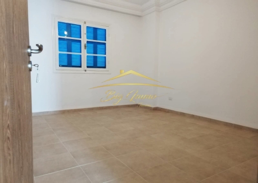 A VENDRE S+3 À KHZEMA OUEST