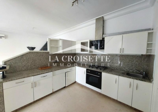 Duplex S+4 avec jardin à La Marsa