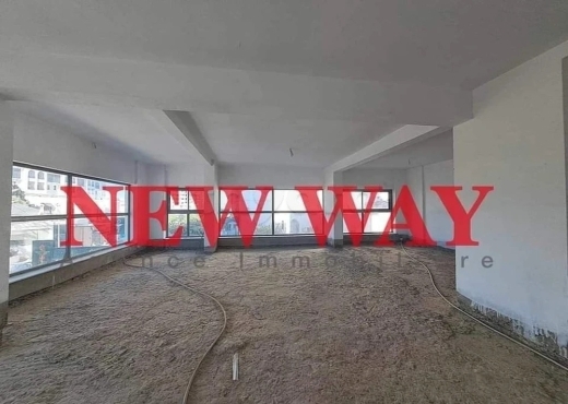 Local Commercial au zone touristique