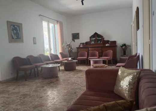 A louer Villa de 412 m²