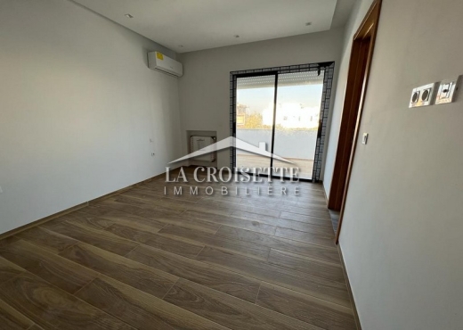 Villa s4 avec piscine à La Soukra