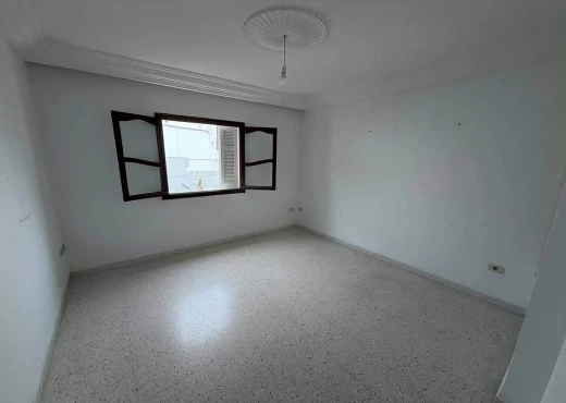 Étage de villa À Louer à ARIANA - ÉTAGE DE VILLA S+4 ENNASR 1 - Immobiliere.tn - Photo 2