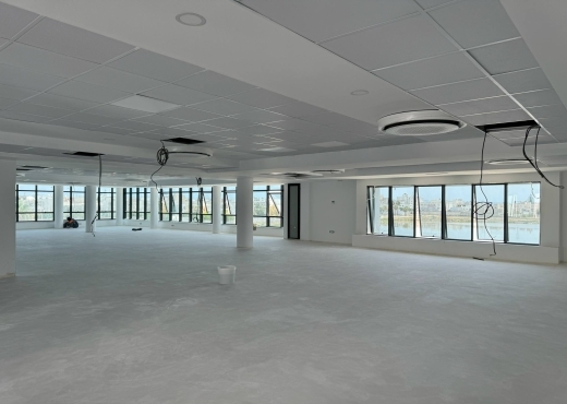 Immeuble neuf 2150 m² ths au lac 3 kram