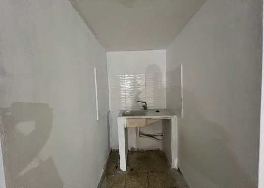 A louer Dépôt de 100 m²