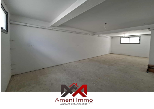 villa s+3 à Cité EL hidhab