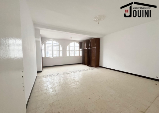 Appartement S2 à Vendre à Ezzahra