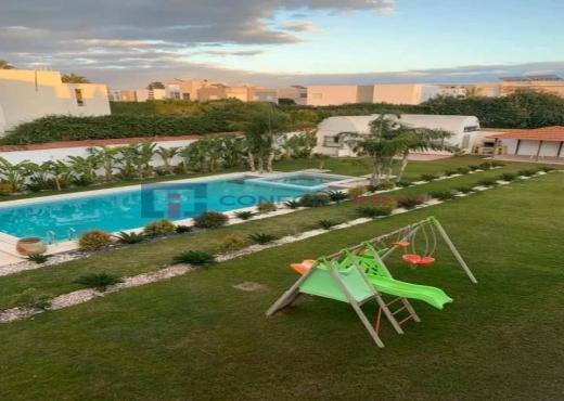 Vente Villa de Maitre à La Soukra