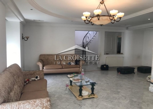 Duplex s+3 à La Marsa MTRL0057
