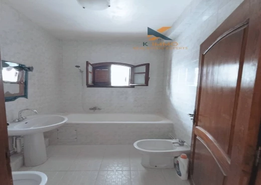 Étage de villa À Louer à ARIANA - A loiuer Etage de villa a Ghazella - Immobiliere.tn - Photo 7
