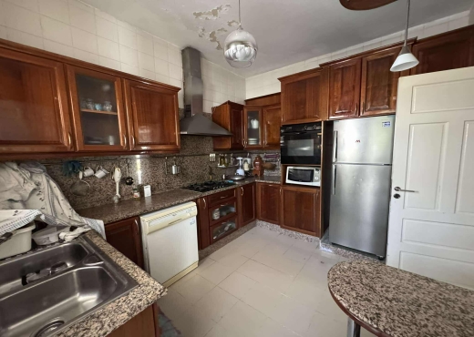 📍 CITE GHAZELA  –  VILLA À VENDRE