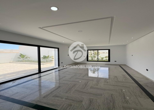 À VENDRE Superbe Villa+Piscine