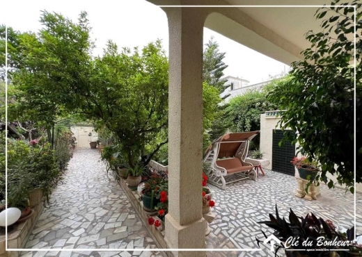 à vendre une belle villa